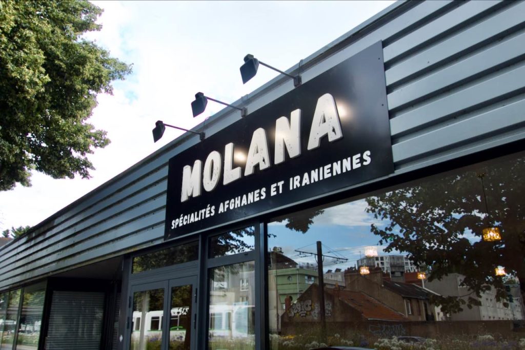 Devanture du restaurant afghan et iranien Molana à Nantes